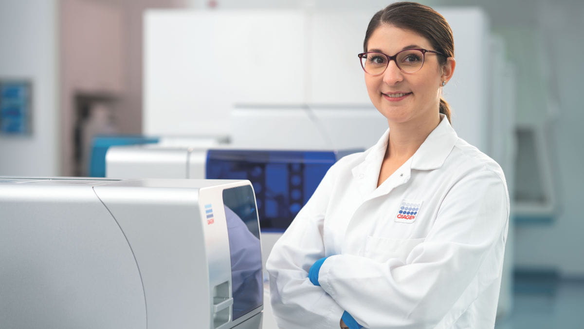 QIAxcel Connect Capillary Gel Electrophoresis
